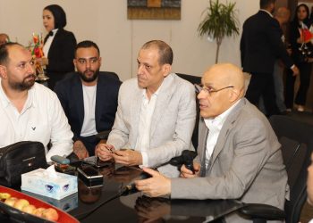 بالصور .. عادل الشريف يكشف تفاصيل الدورة ال 74 من معرض «كايرومازر & لابيچاما» .. بمشاركة 500 مشتري دولي