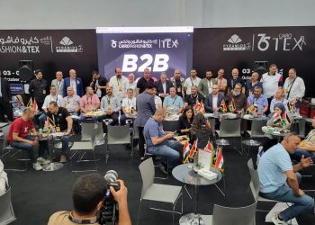 بالصور .. بعثة مشتريين دوليين تزور معرض «كايرو فاشون & تكس» لإبرام تعاقدات تصديرية مع الشركات المصرية
