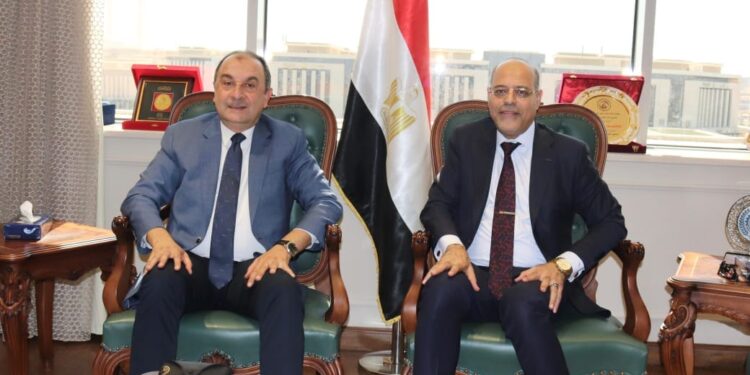 وزيرا قطاع الأعمال والعمل يبحثان التعاون لتنمية مهارات العاملين ومواكبة التطورات التكنولوجية