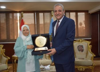 مؤسسة العربي تدخل الفرحة على 20 عروسة في الغربية