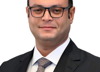 الإسكان تحارب العشوائية بإزالة مخالفات بناء وتعديات بالساحل الشمالي و بني مزار الجديدة