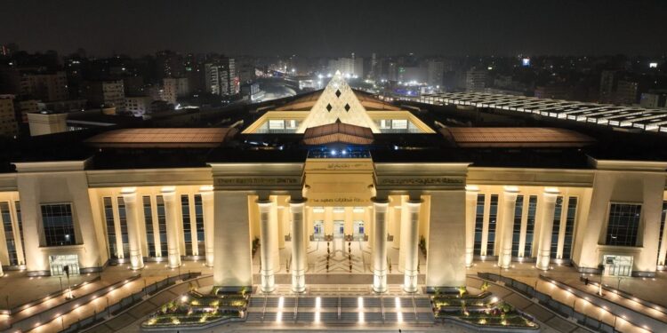 افتتاح محطة قطارات صعيد مصر ببشتيل: إضافة جديدة لتاريخ حسن علام الثري