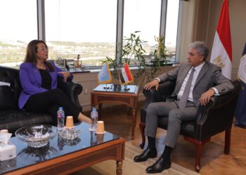 وزير السياحة يبحث مع وكيل الأمين العام للأمم المتحدة التصدي للاتجار غير المشروع في الآثار