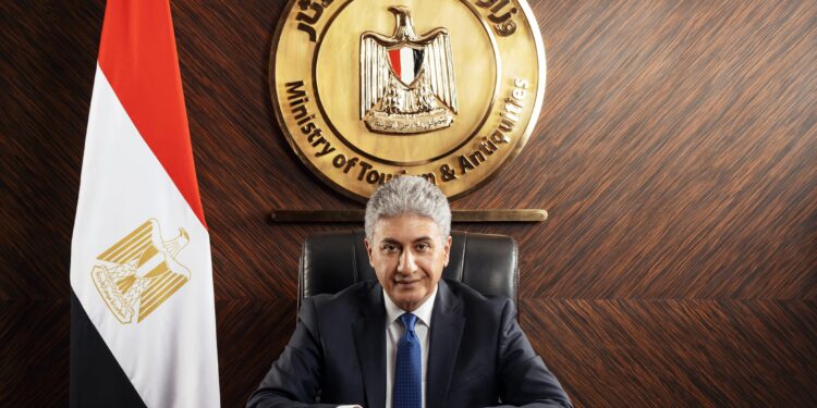 عاجل .. الحكومة تطلق مبادرة  جديدة لدعم القطاع السياحي .. تتضمن إتاحة 50 مليار جنيه تسهيلات تمويلية