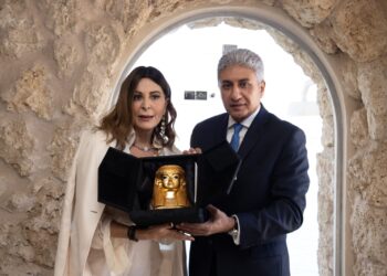 وزير السياحة والآثار يشارك نيابة عن رئيس الوزراء في الاحتفال بالعيد الوطني لروسيا