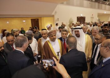 انطلاق فعاليات المعرض الدولي الثاني للتمور والعسل في مسقط بمشاركة محلية ودولية