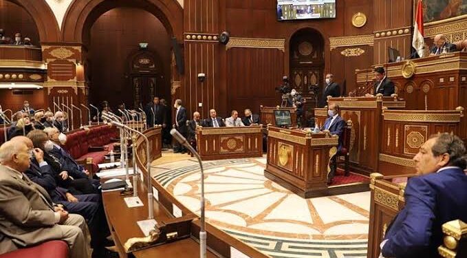 «الشيوخ» يوافق على تجديد العمل بقانون انهاء المنازعات الضريبية