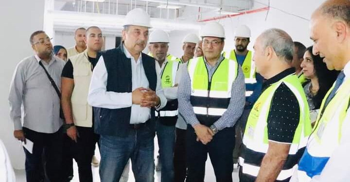 وزير قطاع الأعمال يزور يتابع مستجدات التطوير في الدقهلية للغزل والنسيج