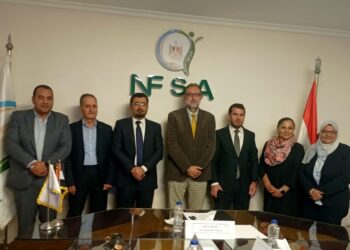 رئيس «سلامة الغذاء» يبحث مع وفد مديرية الثروة الحيوانية بكردستان تعزيز التعاون المشترك