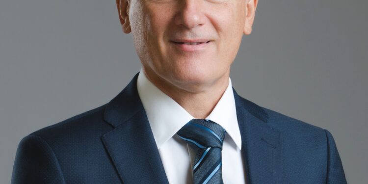 تعيين باولو فيفونا رئيساً تنفيذياً لبنك الإسكندرية .. و أنطونيو برجاليو نائب الرئيس التنفيذي