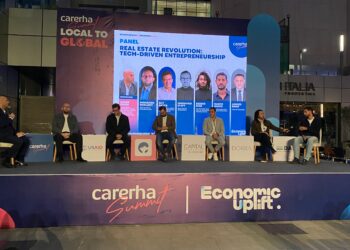 قمة كاريرها 2024 تشهد نقاشاً مثيراً حول ثورة العقارات المدفوعة بالتكنولوجيا