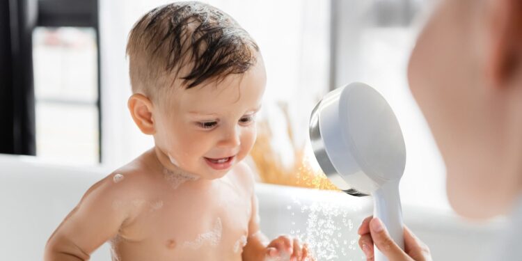 Transform Your Shower Experience withQNET’s New HomePure Rayn ShowerheadDiscover the Future of Showering Today