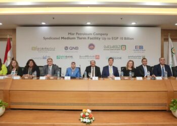 بتمويل 10 مليار جنيه..البنك الأهلي يقود تحالفاً بنكياً بمشاركة 8 بنوك لصالح مصر للبترول