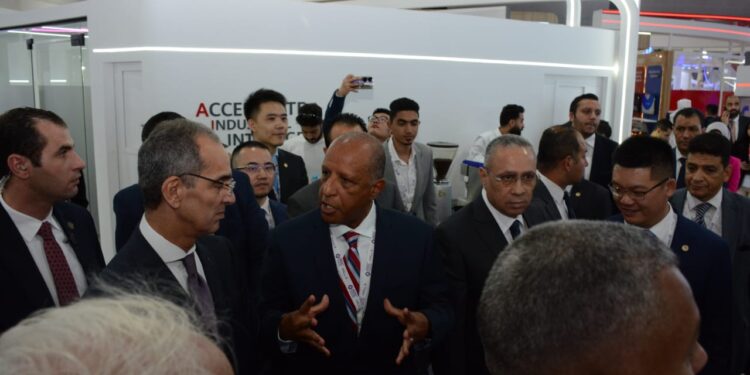 م. مدحت محمود: شبكات الجيل الخامس تمثل نقلة نوعية في قطاع الاتصالات