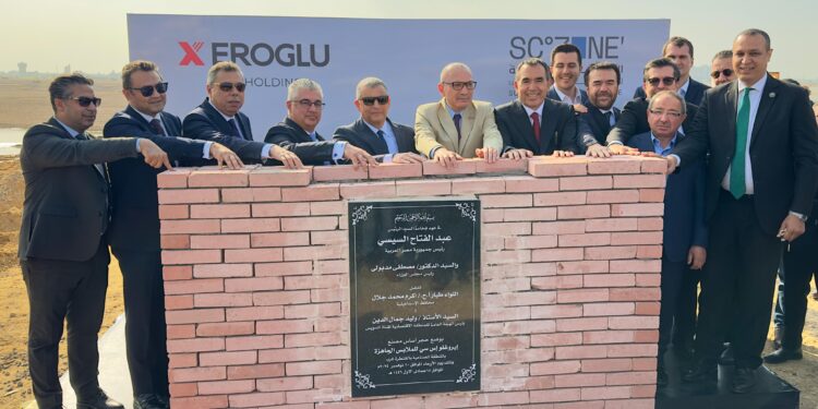 وضع حجر الأساس لمشروع إروغلو إيجيبت للملابس الجاهزة بالقنطرة غرب باستثمارات 51 مليون دولار