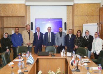 جمعية رجال أعمال إسكندرية تبحث تعزيز التعاون الاقتصادي مع مفوض الشؤون التجارية والاقتصادية بسفارة اليونان