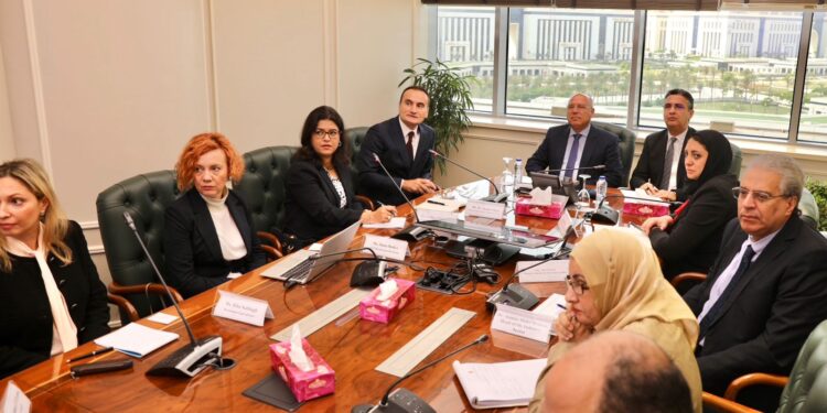 "كرونوسبان للأخشاب" النمساوية تدشن مصنعين في مصر لإنتاج مادة SPC و تصنيع أخشاب MDF