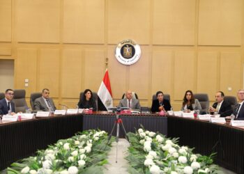 الصناعة : خطة لإقامة مدينة متكاملة لتصنيع إطارات السيارات والصناعات المغذية لها