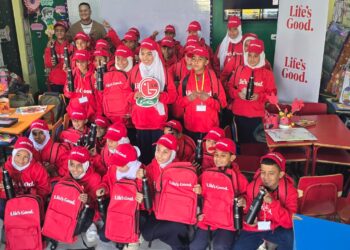 «إل جى مصر» تدعم المدارس المُستحقة بمحافظة الفيوم بشاشات تلفزيون UHD