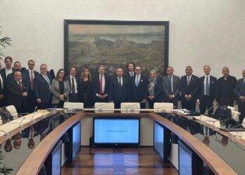 كامل الوزير يبحث مع رؤساء 7 شركات ألمانية إقامة مصانع جديدة في مصر لتوطين الصناعة