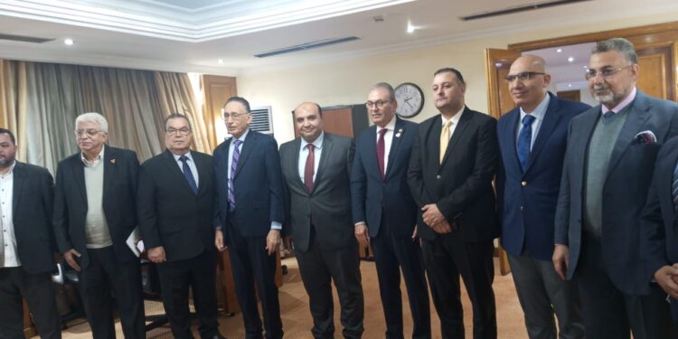 ثمار زيارة لجنة التعاون العربي باتحاد الصناعات إلى ليبيا تتوالى .. الحكومة الليبية تخصص منطقة لوجيستية ومعرض للمنتجات المصرية