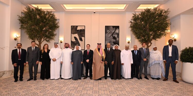 د. العنقري يرأس اجتماع الجمعية العمومية الرابع للاتحاد العربي للمراجعين الداخليين في الرباط