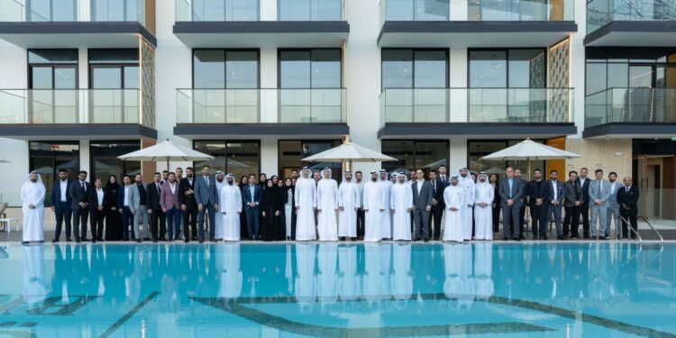 بن غاطي تنجز تسليم 6 مشروعات تضم 2062 وحدة سكنية في وقت قياسي