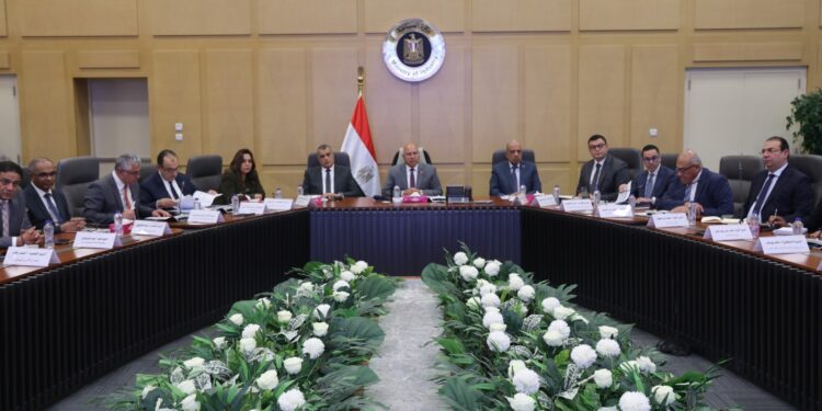 كامل الوزير : إدراج صناعة الأعلاف ضمن الصناعات الغذائية المستفيدة من مبادرة الـ 15%