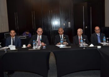 رئيس "الرقابة المالية" لقيادات التأمين : إصدار حزمة قرارات لوضع قانون التأمين الموحد موضع التطبيق