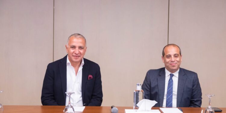 “السويدي إليكتريك” تتعاقد مع “الكازار للتطوير العقاري” لإمدادها بحلول الطاقة المستدامة لمشاريعها العقارية