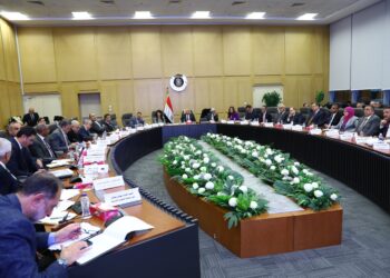 كامل الوزير يحارب تهريب خردة النحاس بقرار عاجل