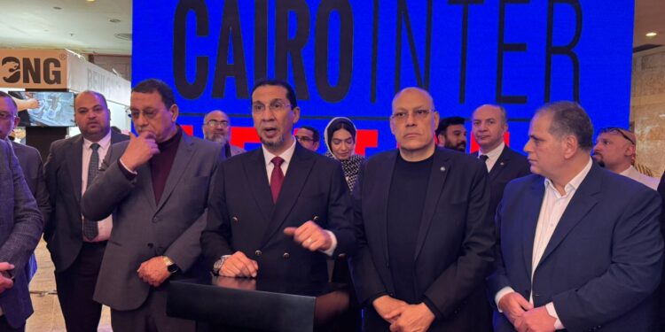 جمال السمالوطي : 200 مشترى أجنبي يشارك في معرض القاهرة الدولي للجلود لزيادة صادرات القطاع