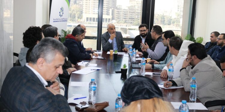 غرفة الصناعات الغذائية تبحث مع “سلامة الغذاء” و”الثروة المعدنية” و”المصرية للتعدين” تحديات تصدير الملح