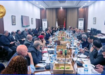 مصلحة الضرائب واتحاد الصناعات يواصلان التنسيق المشترك لحل المشكلات الضريبية وتعزيز الشفافية