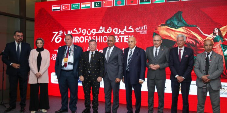 بالصور .. انطلاق فعاليات معرض « كايرو فاشون آند تكس» بمشاركة 750 علامة تجارية