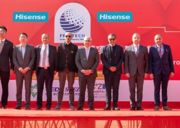 باستثمارات 38 مليون دولار .. وضع حجر أساس مشروع “FBB – Tech” للإلكترونيات بالمنطقة الصناعية بالسخنة