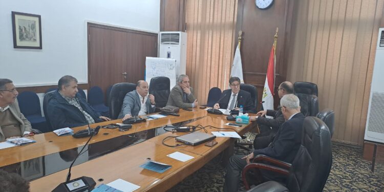 غرفة الطباعة تبحث مع “المصنفات الفنية” آليات تعامل المطابع مع الشركات ودور النشر