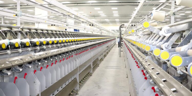 1.132 مليار دولار .. صادرات الغزل والمنسوجات تحقق أعلى قيمة خلال 5 سنوات