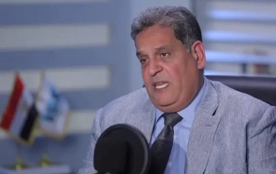 بورصة سعيدة.. حكايات وكواليس سوق المال مع الدكتور عاطف الشريف