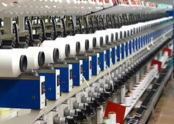 رئيس « الشركة القابضة للغزل والنسيج»: 120 مليون دولار عوائد صادرات مستهدفة بعد انتهاء تطوير المصانع التابعة