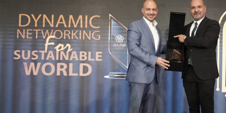 “بيتي”تفوز بجائزة “أثر” تكريمًا لريادتها في الاستدامة والمسؤولية المجتمعية