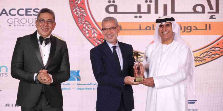 بالصور .. استثمارات الإماراتية تكرم أفضل 50 شخصية في الاستثمار البشري في الشرق الأوسط وشمال إفريقيا