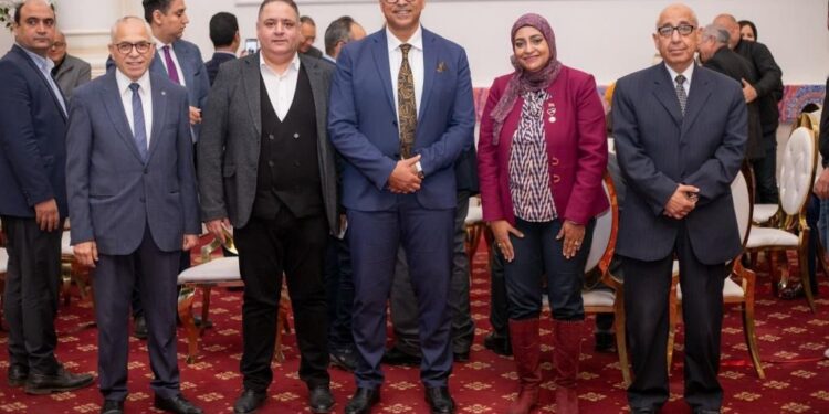 في حفل سحور بحضور قيادات القطاع الصحي والطبي .. مجلس إدارة نادي صيادلة مصر يشدد على التزامه بدعم الصيادلة