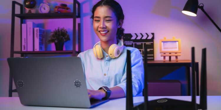 كيونت تطرح Amezcua E-Guard X لحماية المستخدمين من التعرض المفرط للمجالات الكهرومغناطيسية