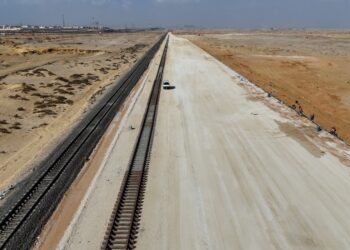 تصوير جوي لتقدم أعمال مشروع إنشاء وتنفيذ خط سكة حديد “الروبيكى/ العاشر من رمضان / بلبيس “