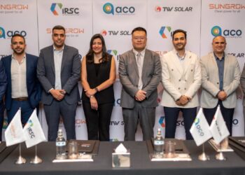 اتفاقية استراتيجية بين ACO وIRSC وعملاقي التكنولوجيا Sungrow وTongwei لتطوير 75 ميجاوات من مشاريع الطاقة الشمسية في مصر