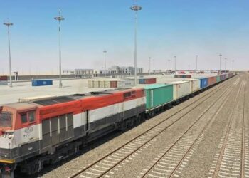 فرصة ذهبية للاستثمار.. النقل تطرح 23 ميناءً جافًا ومنطقة لوجستية أمام القطاع الخاص لتحويل مصر إلى مركز لوجستي عالمي