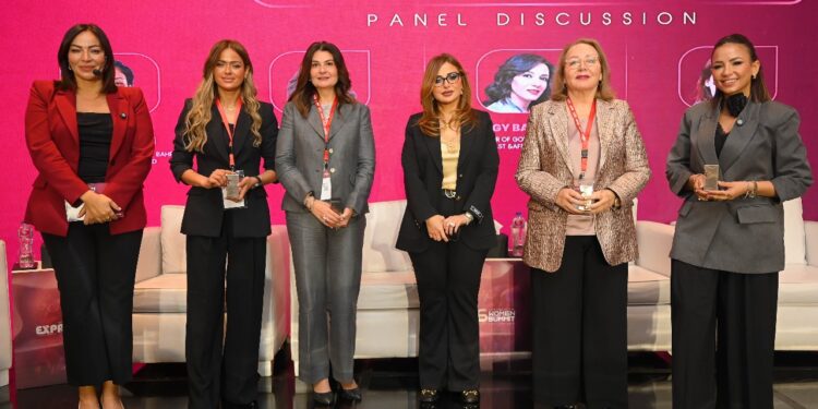 د.نيرمين طاحون تستعرض تجربتها في تطوير حلول رقمية لدعم الخدمات القانونية من خلال تطبيق T-SMART