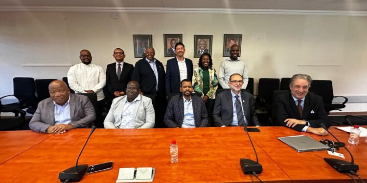 "سلامة الغذاء" تعزز التعاون مع جنوب أفريقيا لضمان أمن غذائي مشترك في القارة