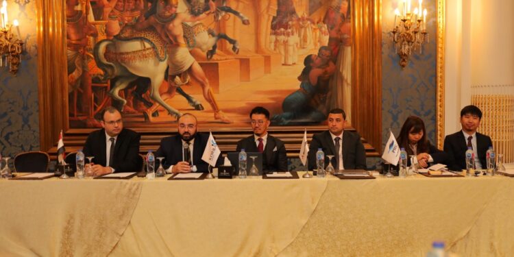 "قرة" و"ميتسوبيشي" تطلقان شراكة استراتيجية في المحركات البحرية وتجمعان 4 أطنان مخلفات لحماية نهر النيل